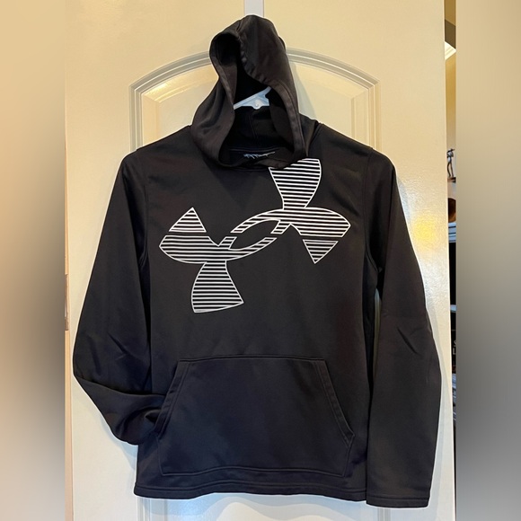 Under Armour black hoodie sweatshirt with kangaroo pocket activewear youth large - Picture 9 of 10